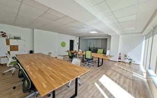 Spațiu pretabil birouri/cabinete medicale - Poză 44