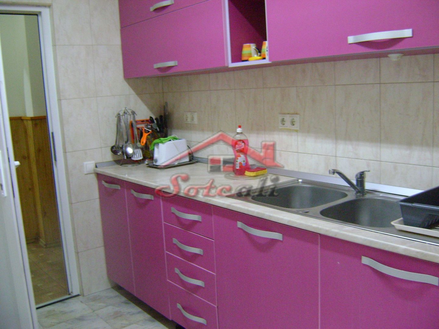 Pensiune de vanzare P+E Busteni - central - Poză 6