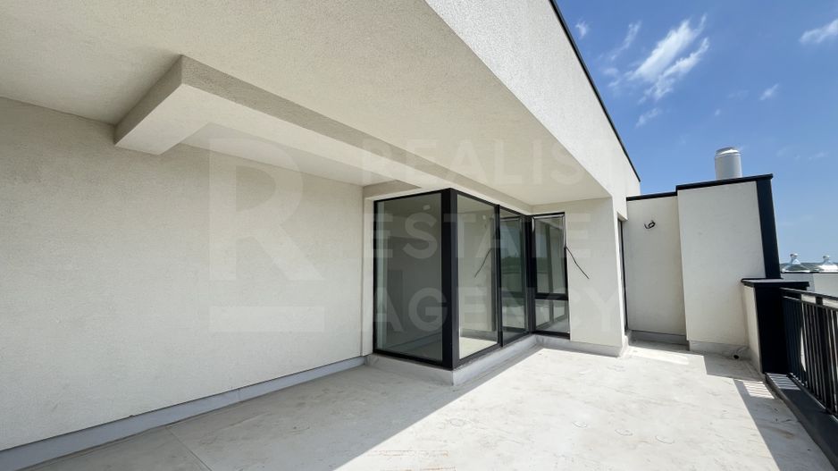 Vânzare, penthouse, 3 camere, str. Nicolae Milescu Spătaru, Ciocana - Poză 4