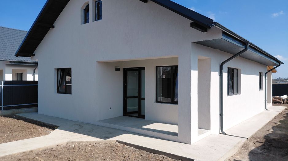 De vânzare casă – Comuna Șendreni, Cartierul Nou - Poză 3