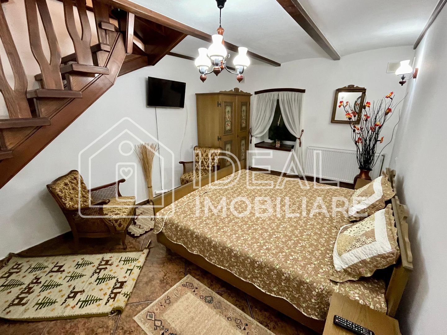 Apartament 2 camere spațios și luminos de vânzare – zonă ultracentrală - Poză 3