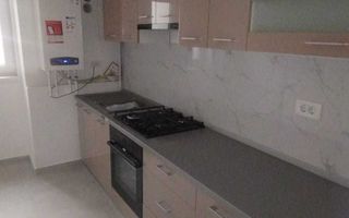 Apartament spatios cu 2 camere in Pacurari -  450 euro - Poză 5