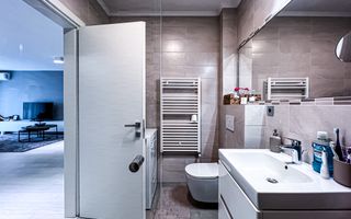 Apartament 2 camere 66 mp, zona Central - Poză 14