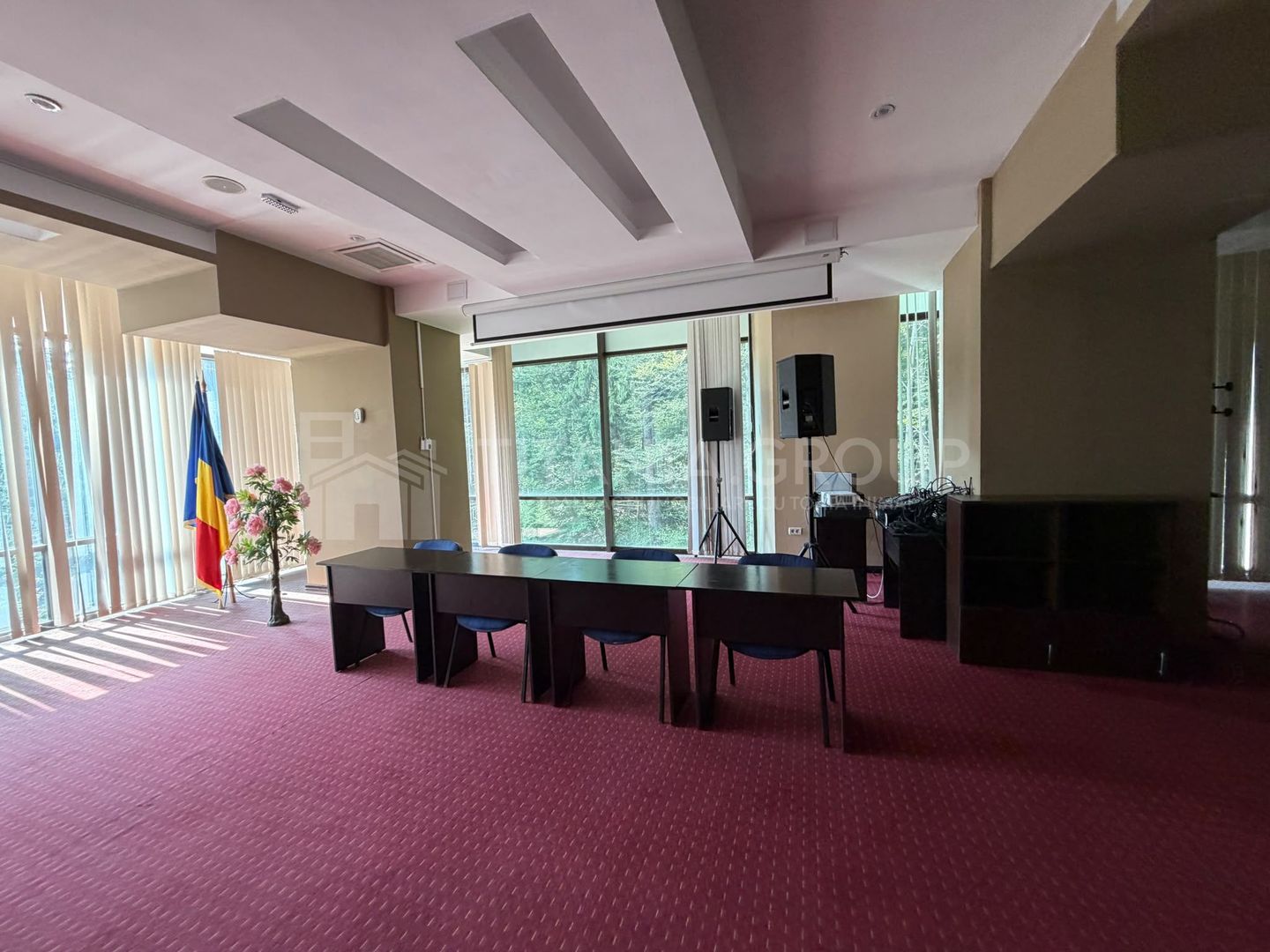 Hotel 4 stele, complet echipat, 85 camere, teren 5000 mp - Predeal - Poză 18