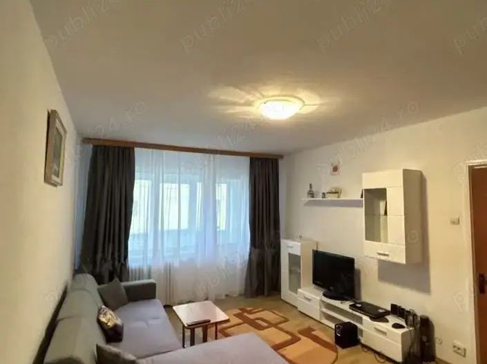 Inchiriez apartament 2 camere - Poză 2