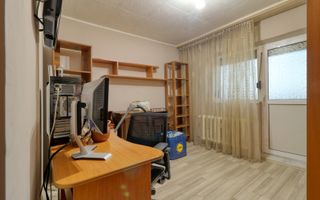 SUPER PRET-  Apartament 4 camere + boxa si parcare - Comision 0% - Poză 19