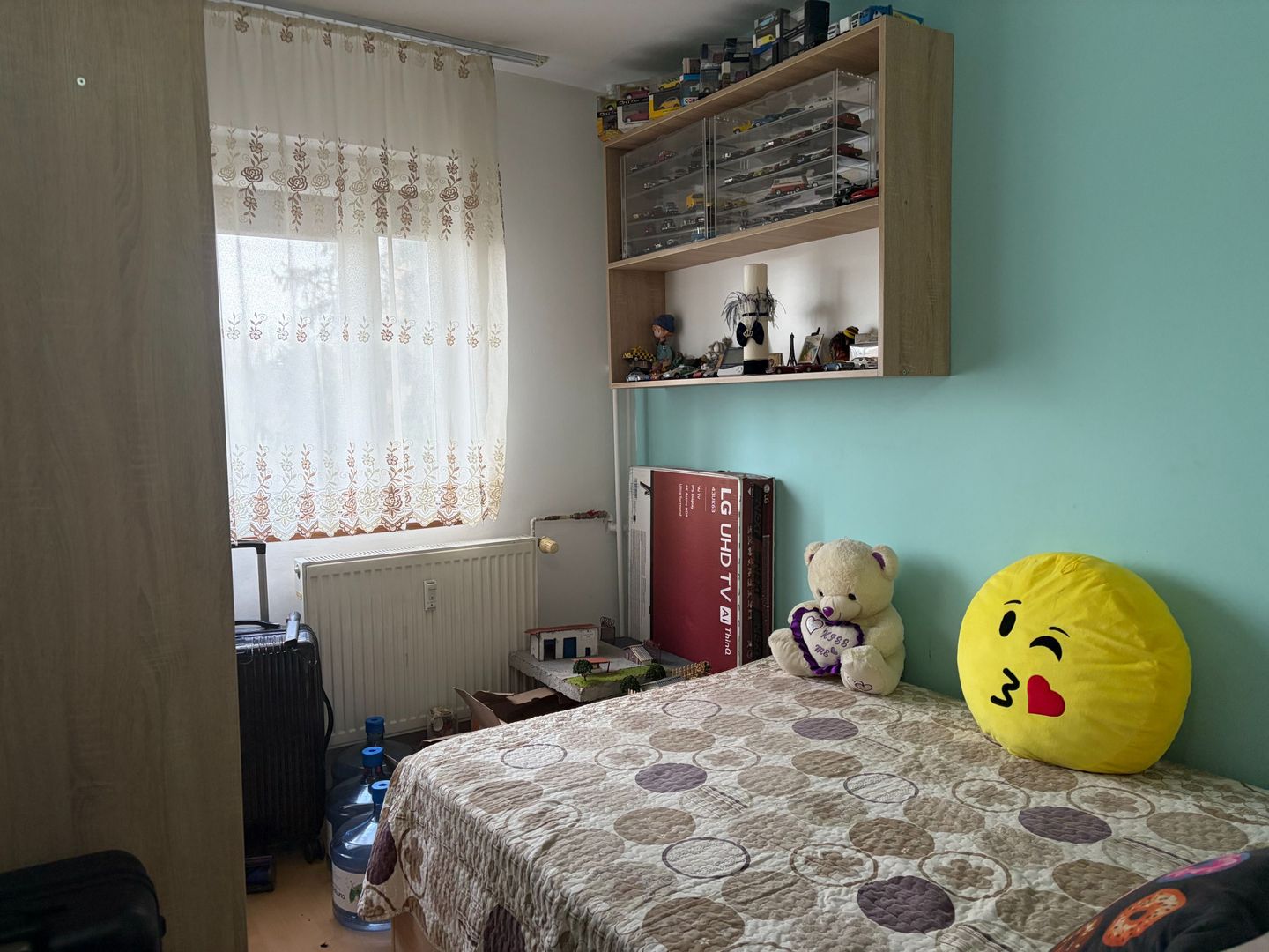 Apartament spatios cu trei camere, Brancoveanu, 80.000€ negociabil - Poză 14