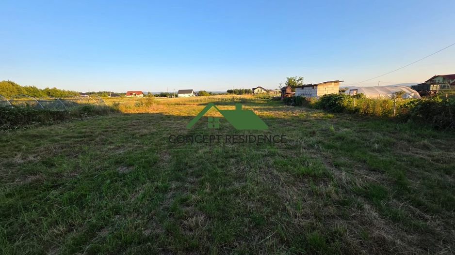 Casă pe nivel 50 mp utili + 1100 mp teren, Mocira zona Aramis - Poză 13