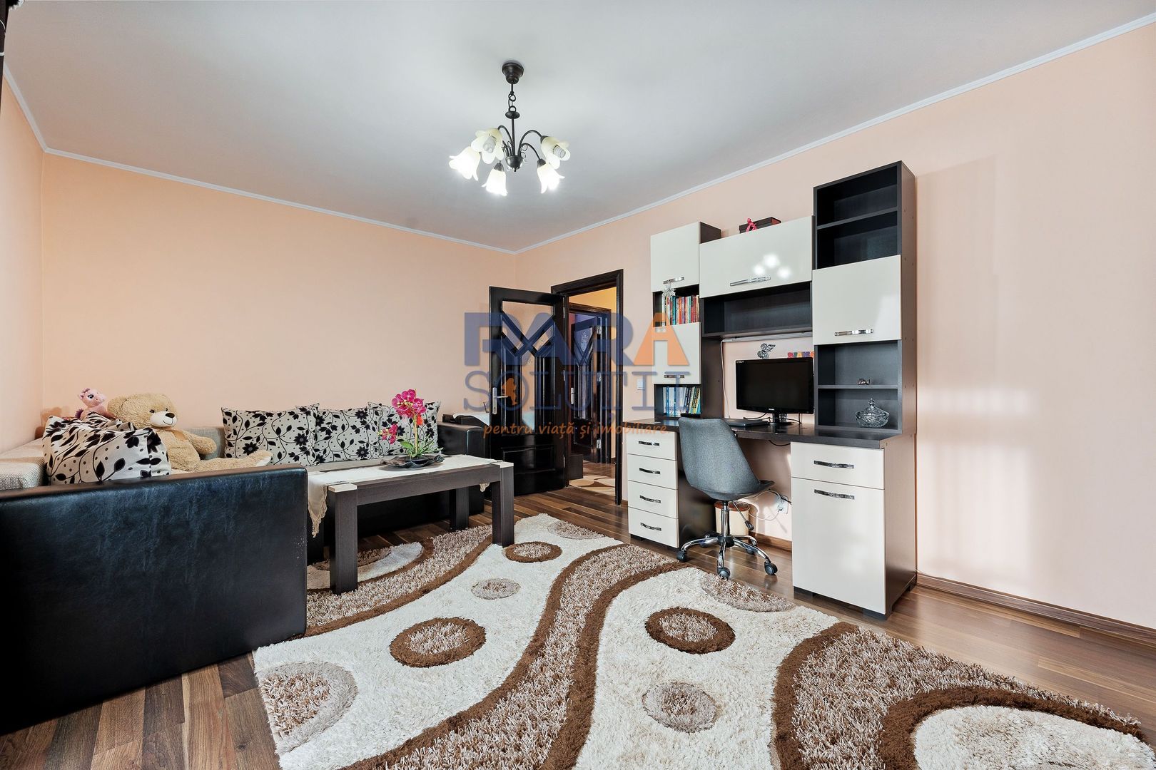 Apartament 3 camere mari, 75 mp, etaj 1, zona Favorit - Poză 6
