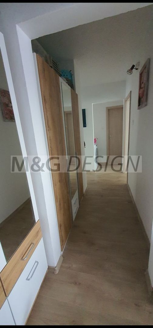 Apartament 4 camere Soarelui etaj 2 - Poză 5