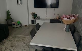 Apartament spațios cu 2 camere și balcon generos în Baciu - Poză 2