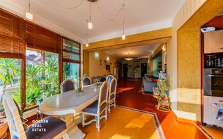 Vila spatioasa cu cinci dormitoare și teren generos de 1440 m in Aradul Nou - Poză 2