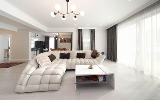 Casă ideală pentru familie în Brașov, Bunloc – spațioasă, luminoasă, priveliște - Poză 17