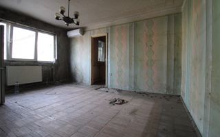 Complex Studentesc str.Daliei, et 3, bloc anvelopat; necesita renovare completa. - Poză 9