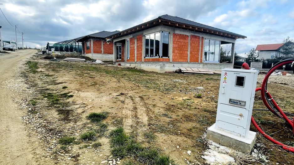 Casă parter la roșu în Paleu – 600 mp teren, utilități la limită - Poză 2