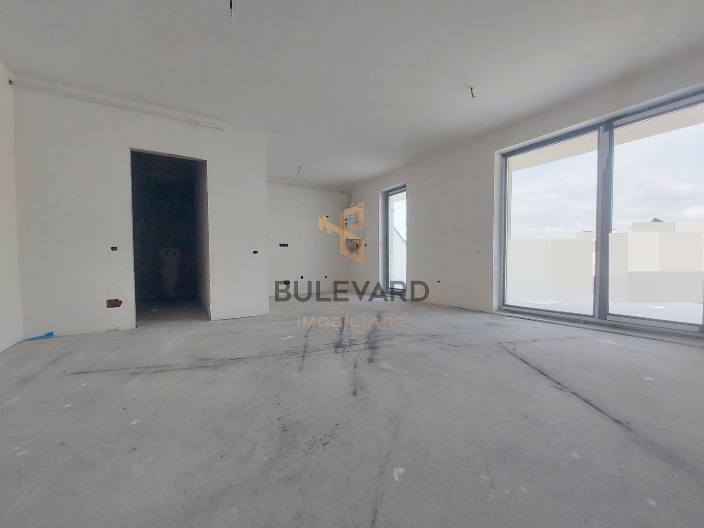 Apartament de tip Penthouse cu terasa de 47 mp! - Poză 3