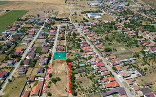 Loc de casă în Sânleani 420 mp - Poză 1