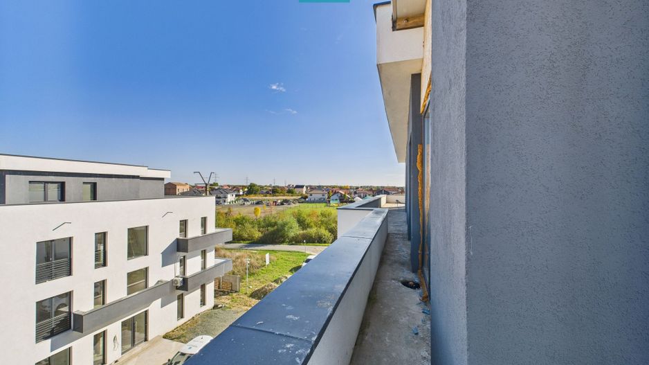 Penthouse cu lift privat și terasă mare în Ghiroda - Poză 11
