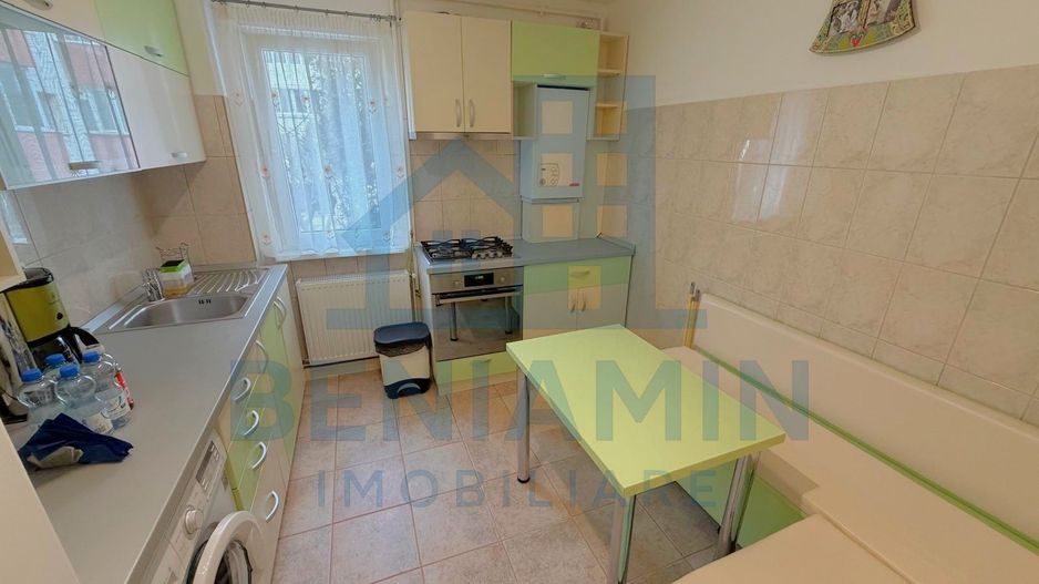 2 camere-etaj 1-centrala termica-mobilat-utilat-Sala sporturilor - Poză 4
