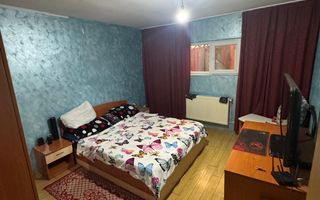 Casă P+M pe strada Tineretului - Poză 5