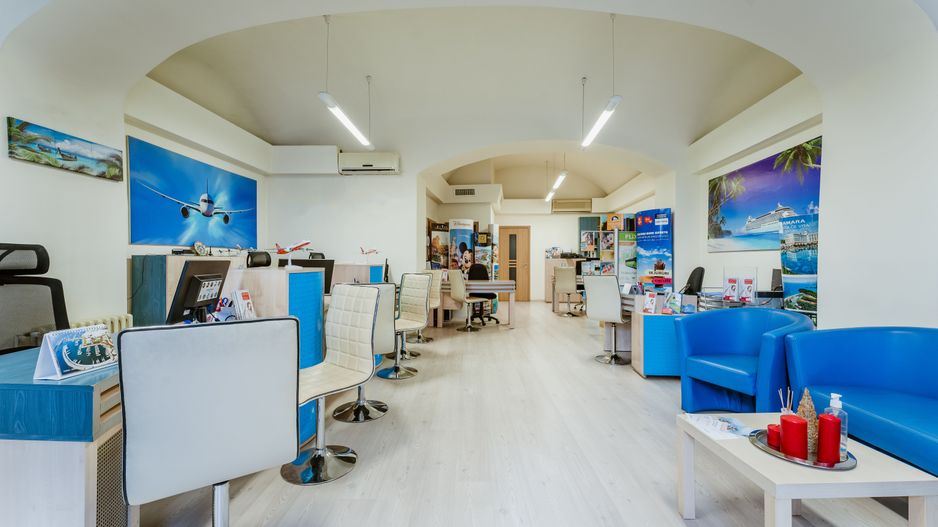 Spațiu comercial pe Bulevardul Revoluției - Poză 2