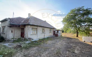 Casă 3 camere, Teren 1036 mp Front 22 m - Str. Florilor 46 - Carei - Poză 11