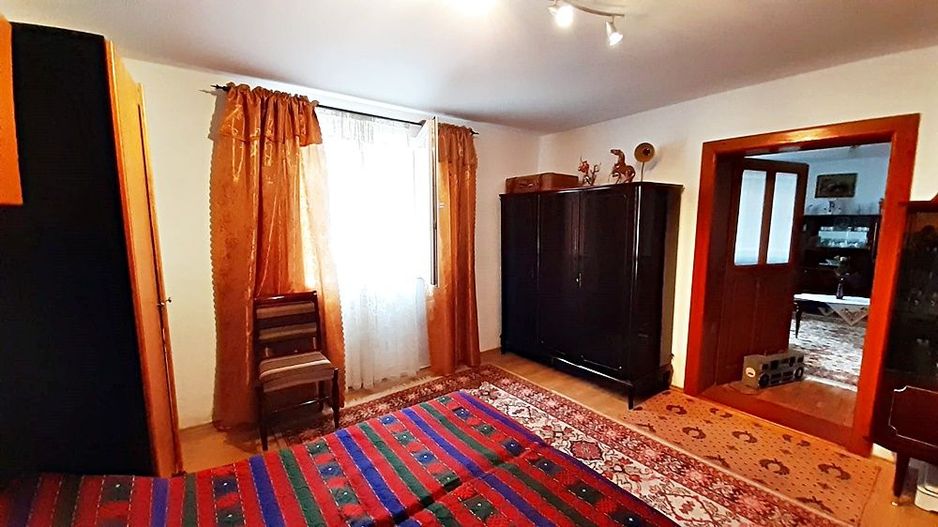 Halchiu, casa cu teren de 1152mp, 110000 euro - Poză 10