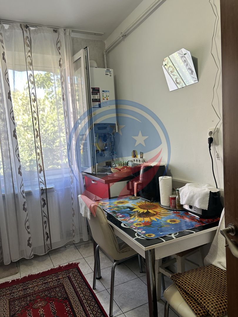 Apartament 2 camere semidecomandat | Semicentral | Etaj 3 | Mobilat și utilat | - Poză 5
