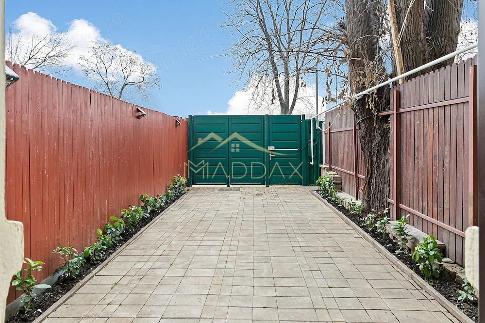 Apartament 3 camere***  in vila // DOMENII// - Poză 10