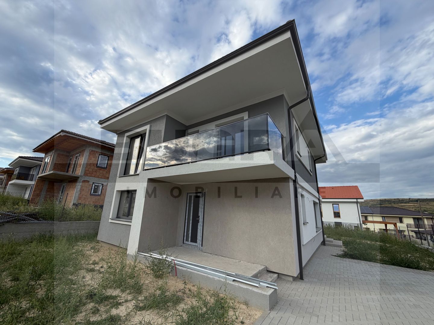Casa individuala moderna de 120mp, teren 500mp, zona Chinteni - Poză 5