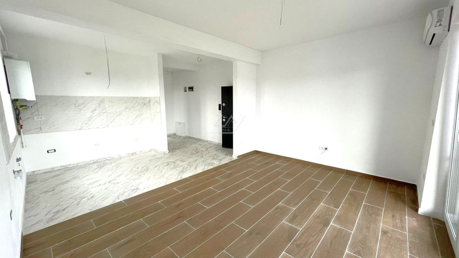 Bloc nou ESO. 3 Camere. Dressing. Terasa 25 mp. Finisaje la alegere. - Poză 2