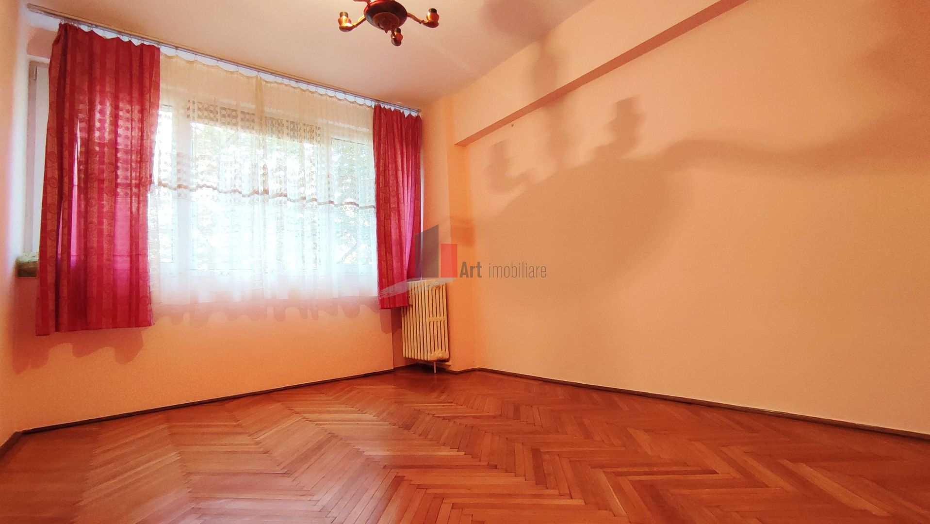 Apartament 3 camere de vanzare Bulevardul Basarabia -Arena Nationala - Poză 3