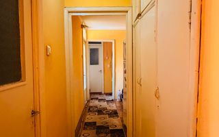 Apartament 3 camere dec. ,Galati, la PS-uri, Casa Roșie etaj 2, 68 mp. - Poză 12
