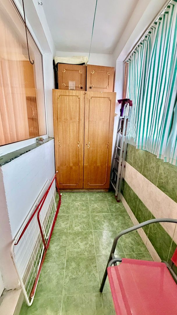 Apartament 3 camere Vitan Bloc Reabilitat - Poză 11