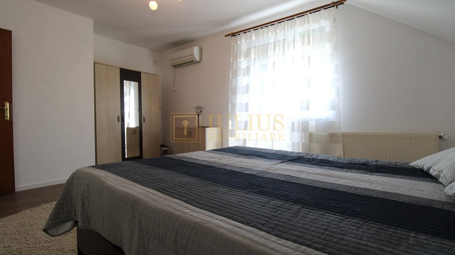 Casa in Blascovici, 5 camere + 3 bai, centrala proprie - Poză 18