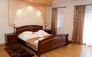 Casa de vanzare, pensiune, Cetate - Poză 5