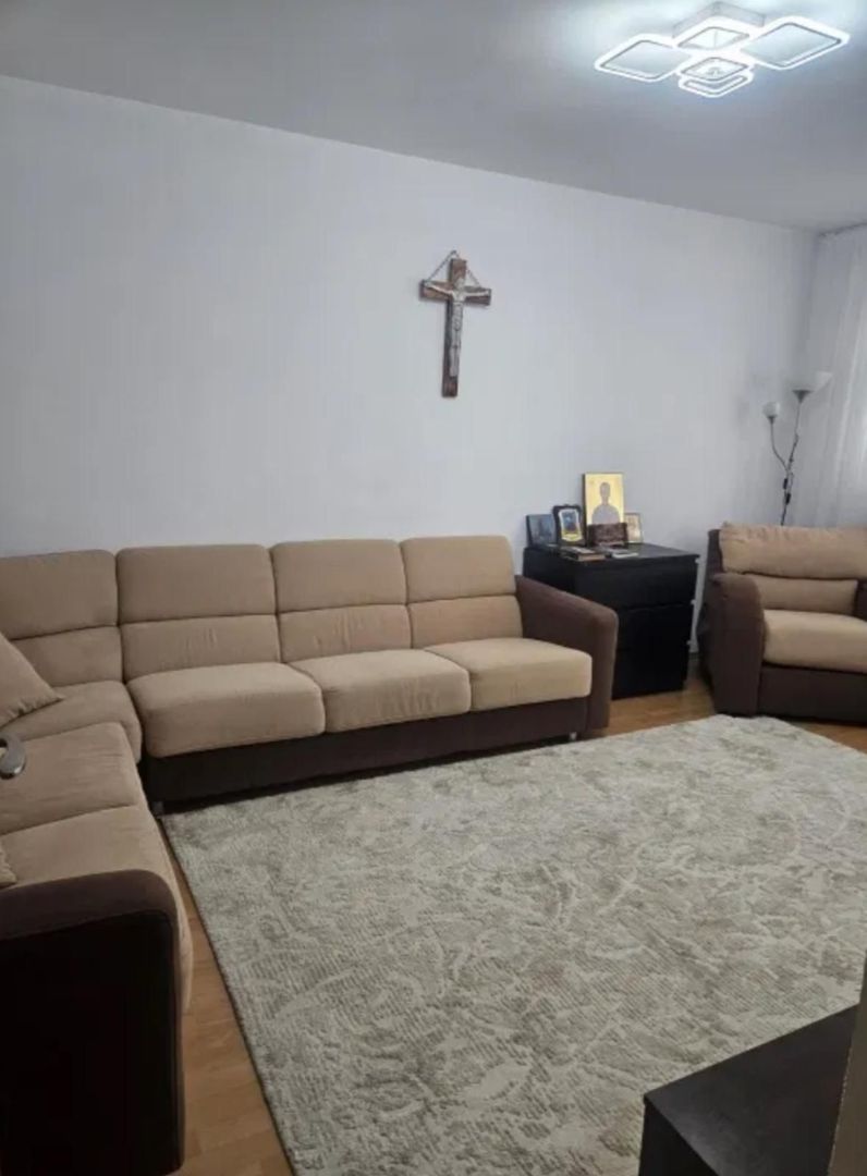 Apartament 3 camere decomandat Bdul Constantin Brancoveanu. - Poză 2