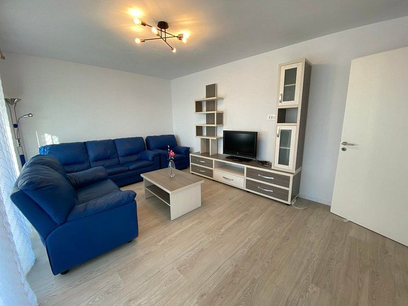 Inchirere apartament cu 3 camere Coresi Avantgarden - Poză 5