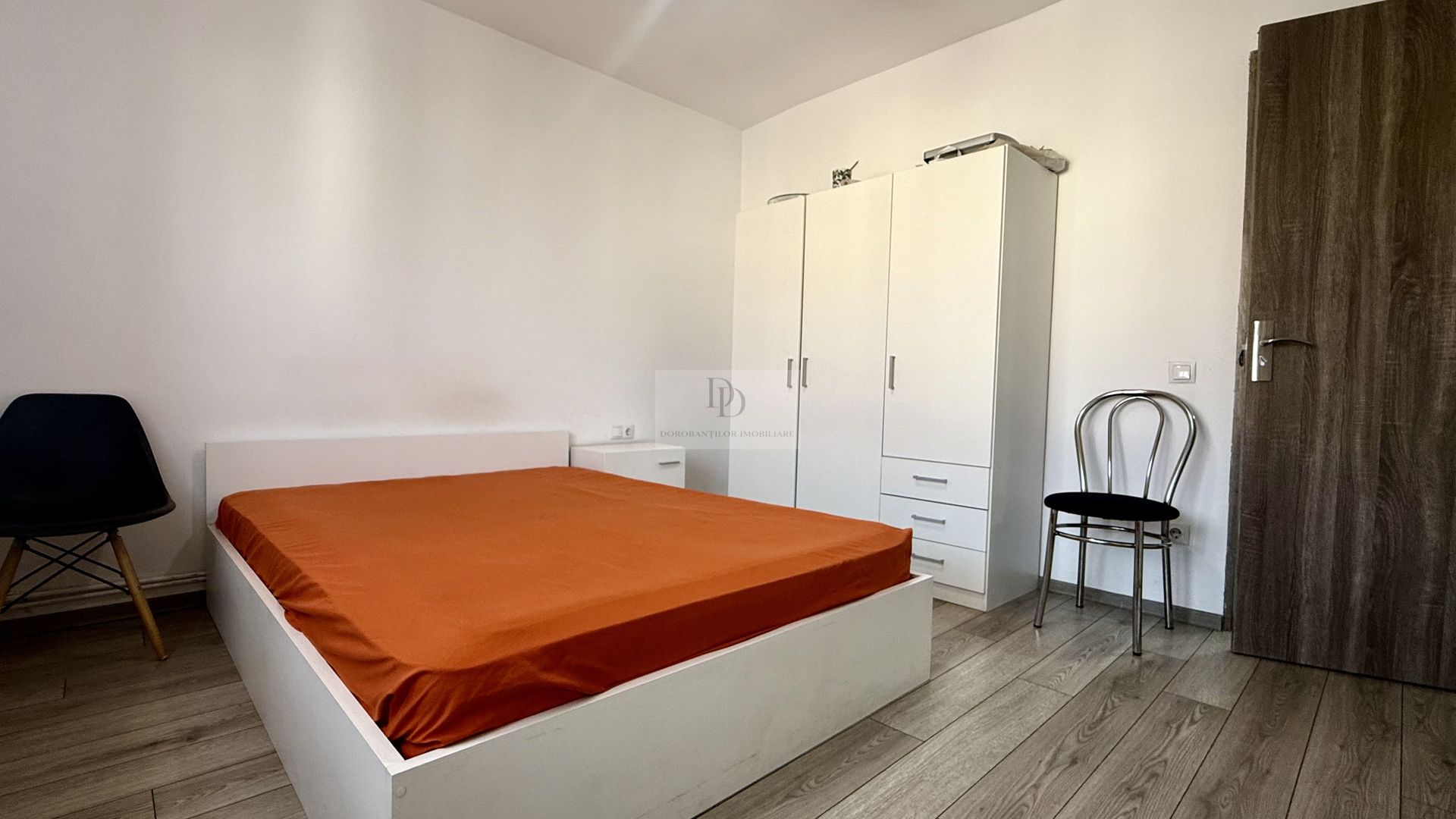 Apartament de inchiriat cu 3 camere decomandate-in Cartier Marasti - Poză 5