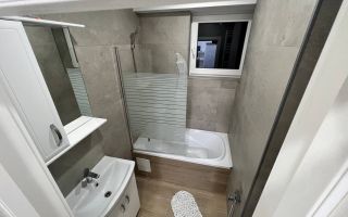 Apartament cu 3 camere de vânzare - Poză 8