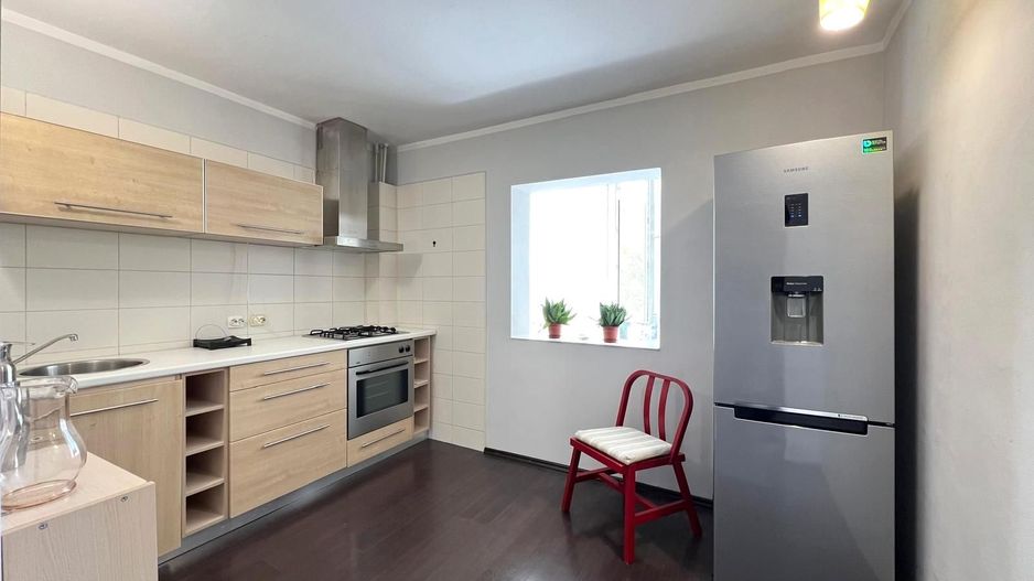 3 camere etaj 1 Baneasa - Herastrau - decomandat - Poză 3