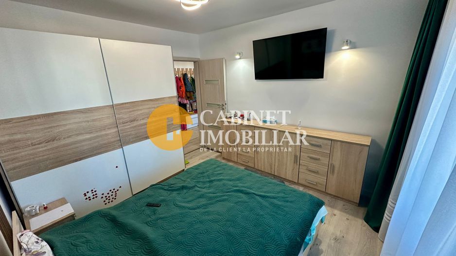 4 CAMERE RENOVAT - ETAJ 3 - BLOC DIN 1990 - ROND ZIMBRU - Poză 3