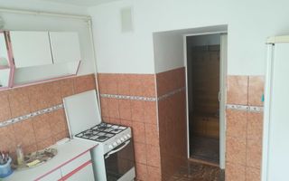 Apartament 2 camere in Micro 16 - Poză 2