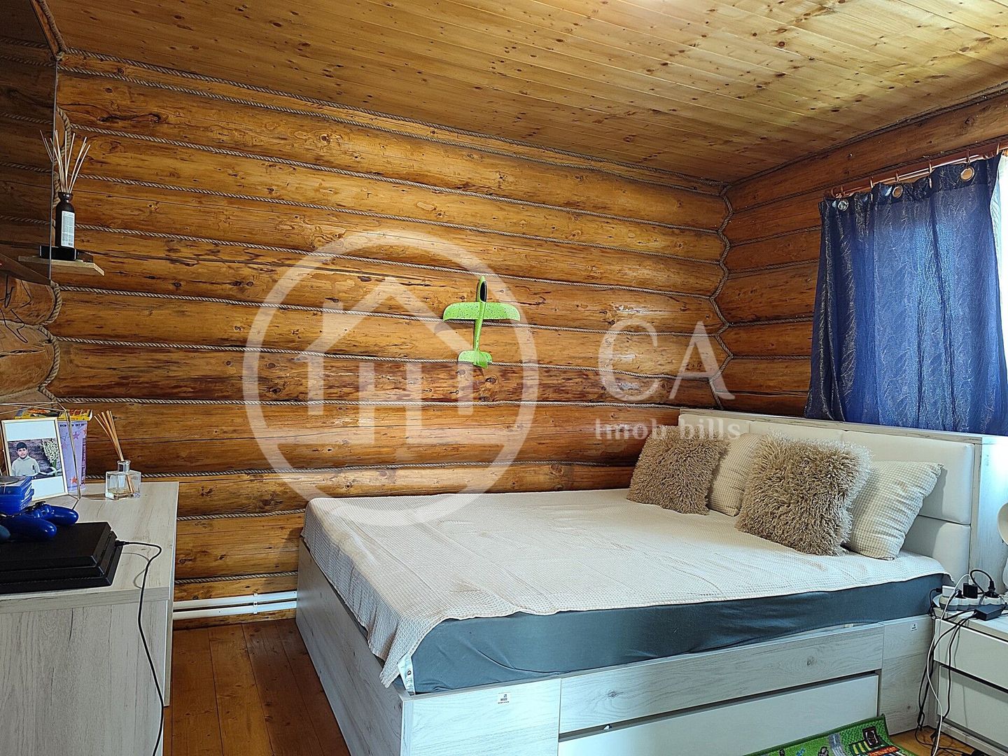 De vanzare BALTA DE PESCUIT, 3,80 ha, cabana din busteni, langa Vama Bors, Bihor - Poză 5