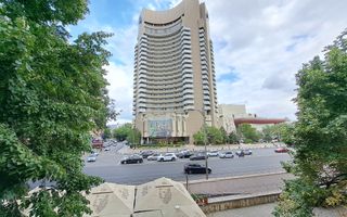 Apartament 5 camere + garaj + 2 camere = 170 mp totali - Universitate - Poză 14