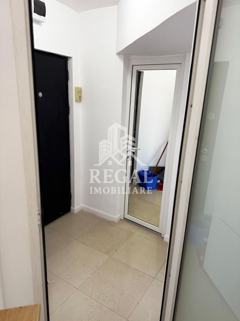 Garsonieră de închiriat în zona Micro 5/1 – confort și accesibilitate - Poză 4