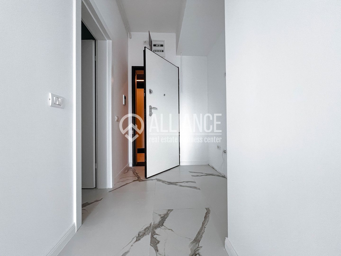 Mamaia Nord(COD 05) - Tomis Villa Studio cu vedere frontală la mare - Poză 15