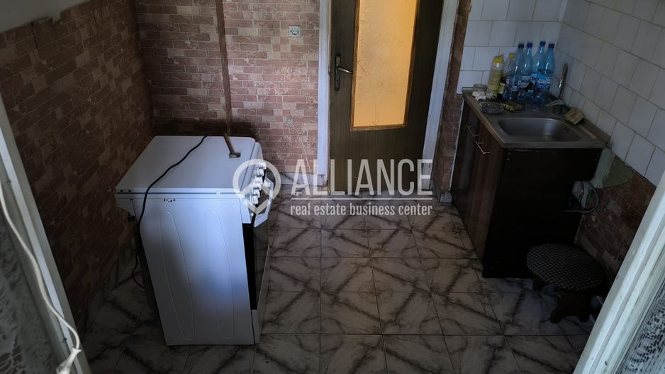 INEL 2 EDEN(cod03) - 2 Camere cu vedere stradala ! - Poză 4