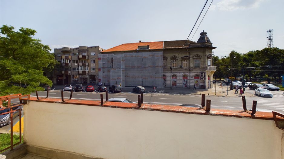 Apartament ultracentral pe B-dul Revoluției - Poză 13