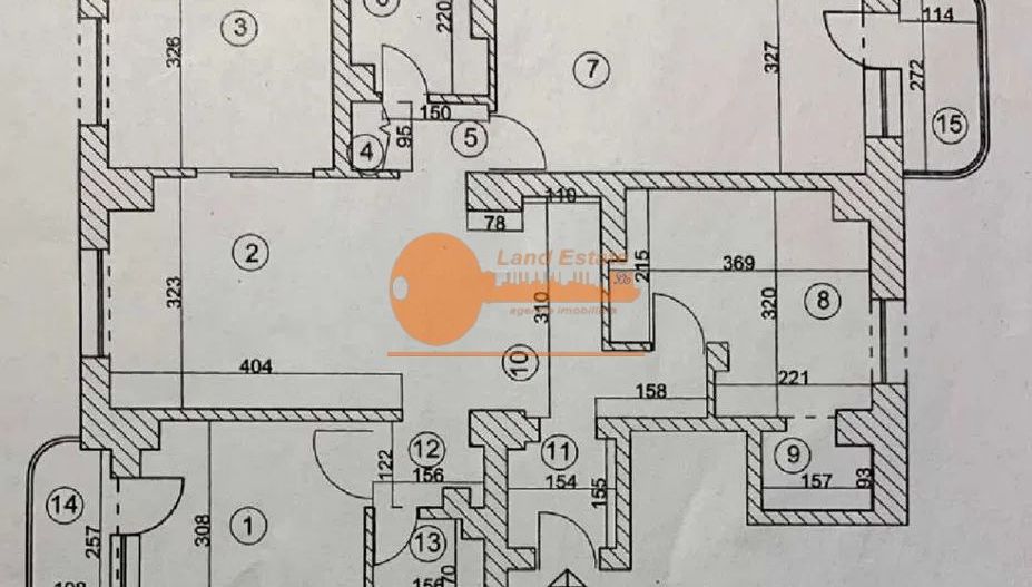 Apartament 4 camere cu compartimentare unică, Tineretului - Poză 1